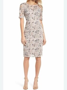 Adrianna Papell NWT Blush Floral Lace Midi Dress